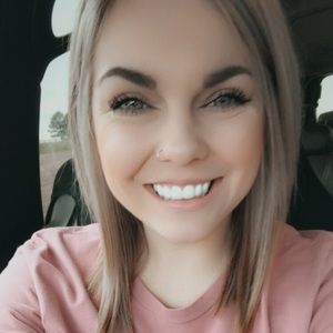 Meet your Posher, Taryn